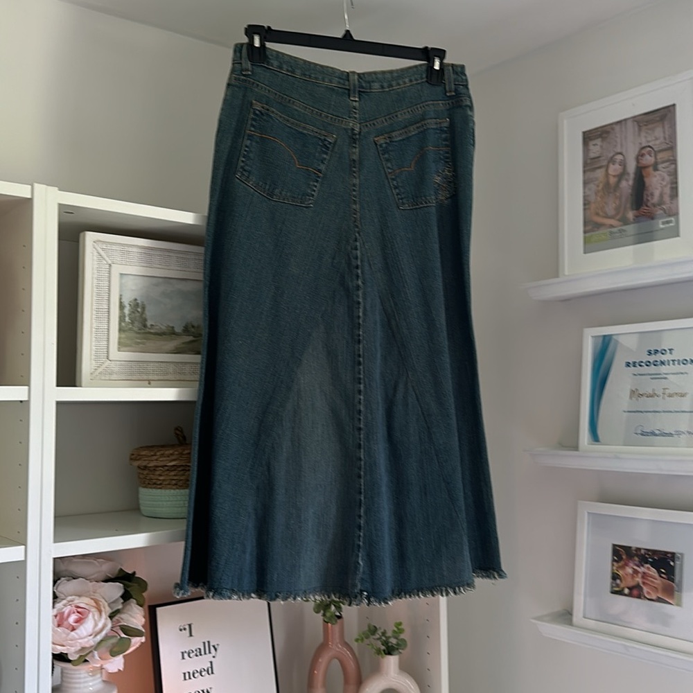 Jean skirt - Picture 2 of 5